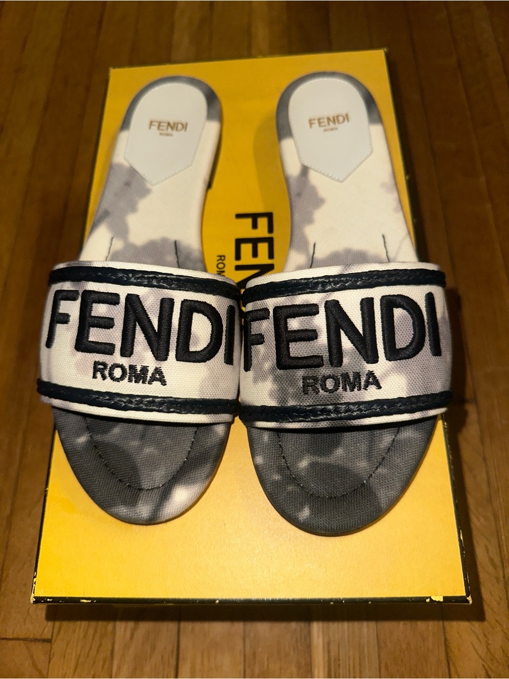 Fendi Two-Tone Black and White Roma Logo Slide Sandals